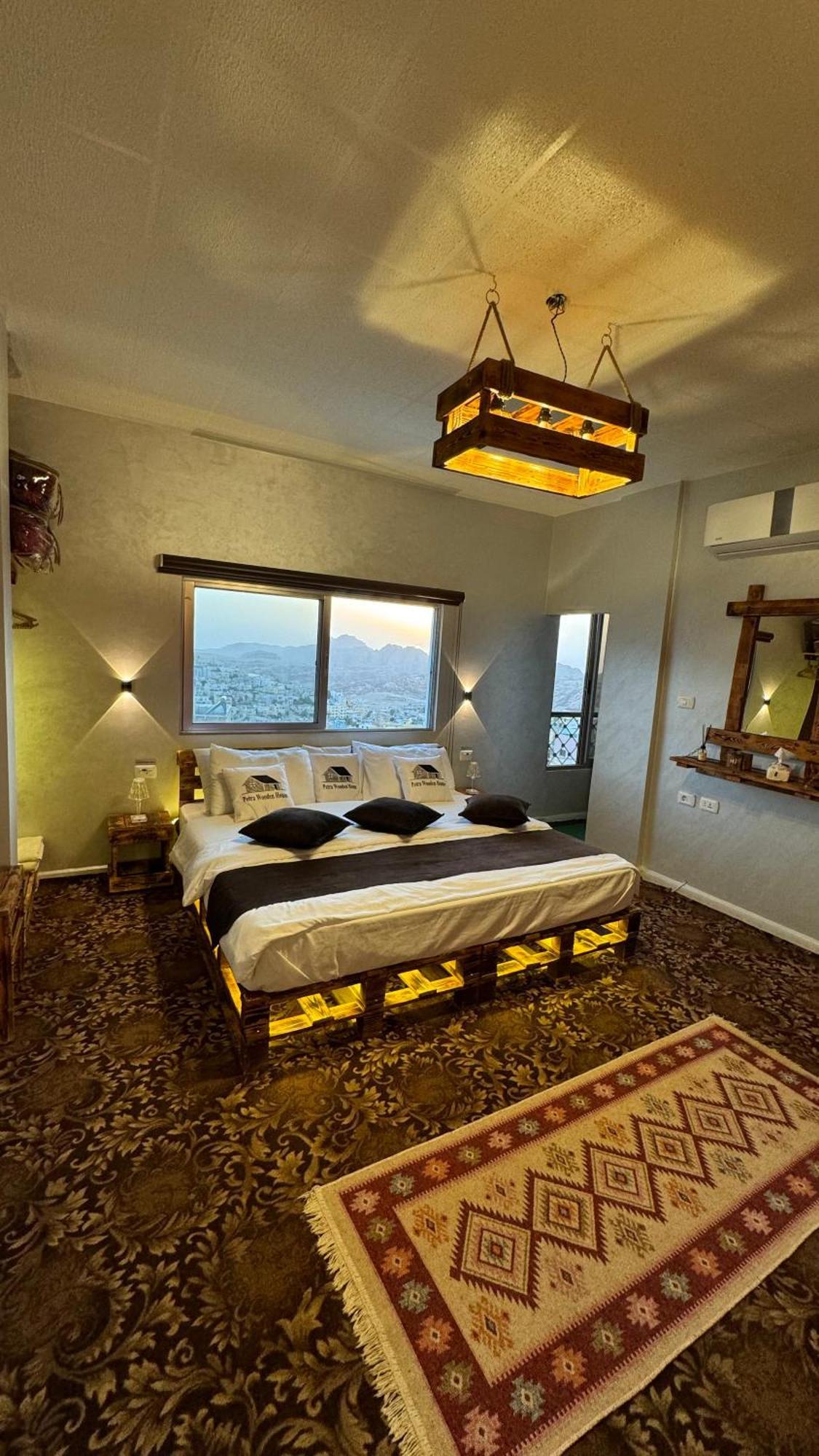 Apartamento Petra Wooden House Wadi Musa Exterior foto