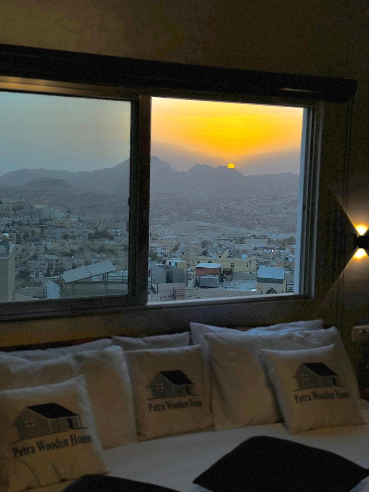 Apartamento Petra Wooden House Wadi Musa Exterior foto