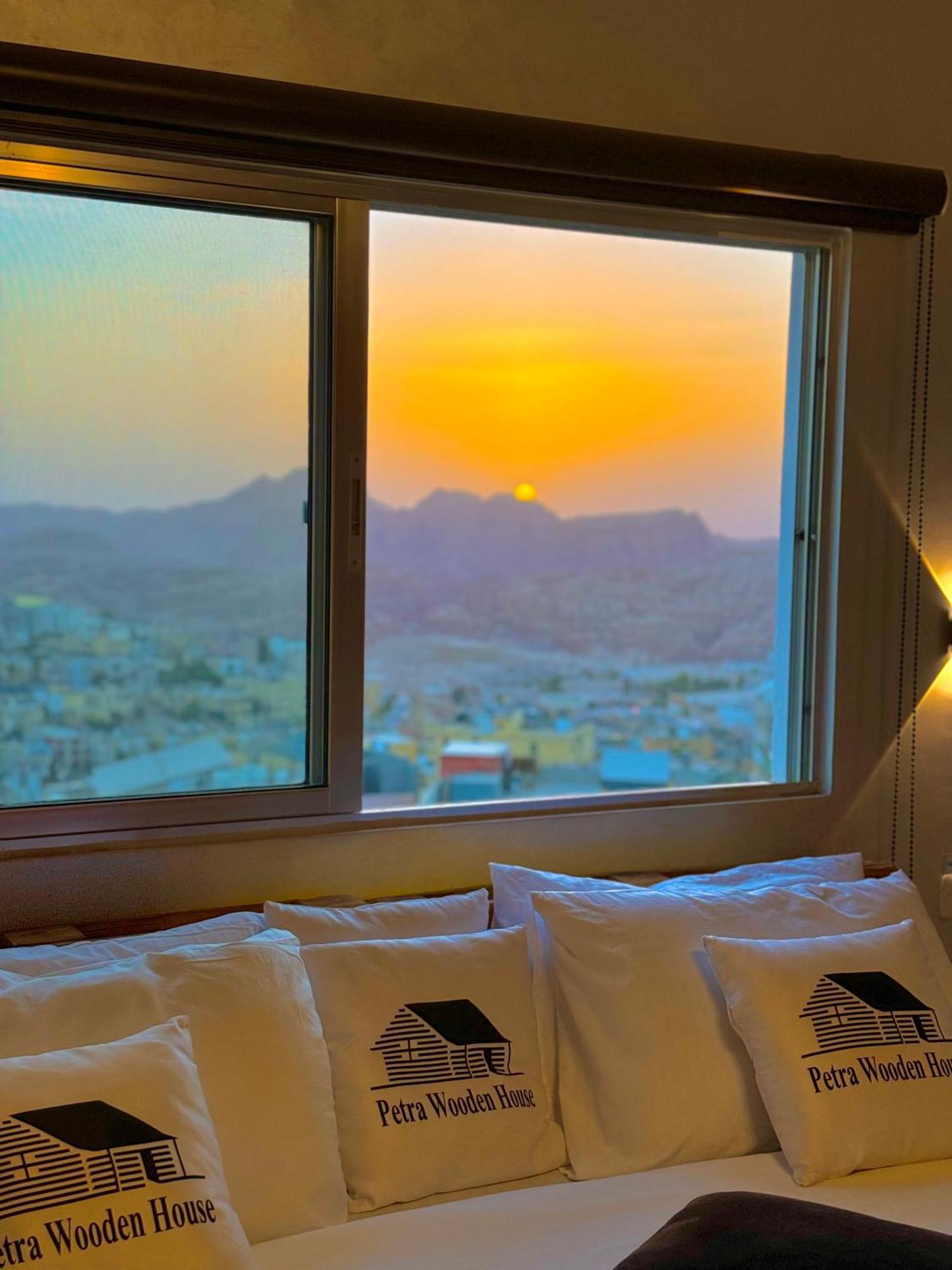 Apartamento Petra Wooden House Wadi Musa Exterior foto